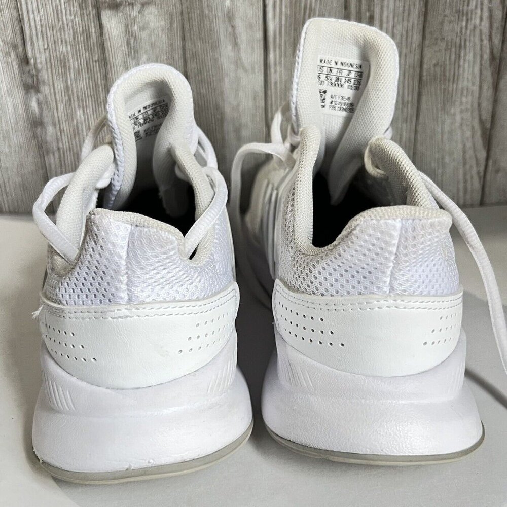 Size 6 adidas Runfalcon White - Picture 4 of 15